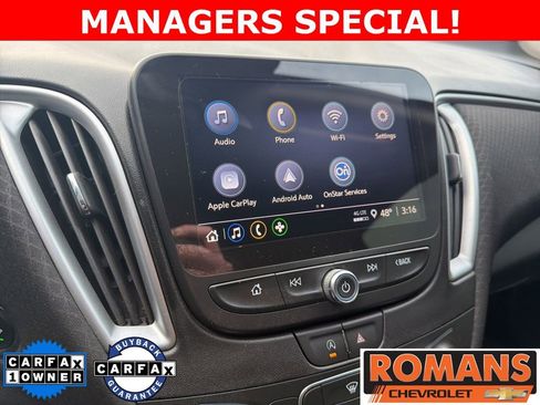 Used 2025 Chevrolet Malibu RS FWD image 14