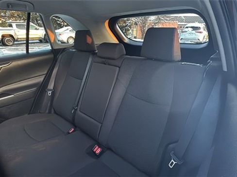 Used 2021 Toyota RAV4 LE image 26