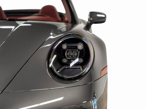 Used 2021 Porsche 911 Carrera S image 5