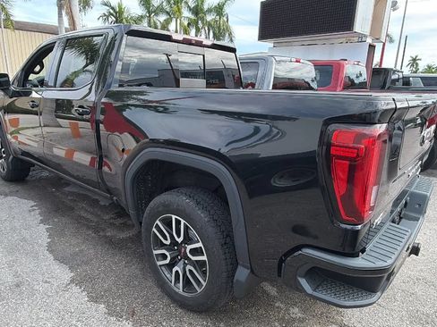 Used 2019 GMC Sierra 1500 AT4 w/ Technology Package AWD/4WD image 6