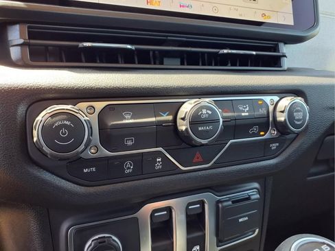 New 2026 Jeep Wrangler Sport AWD/4WD image 17