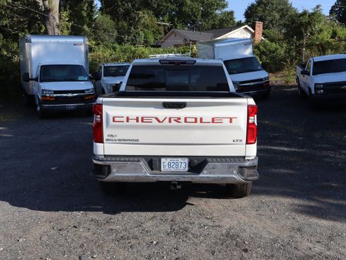 Used 2024 Chevrolet Silverado 1500 LTZ w/ Technology Package AWD/4WD image 20