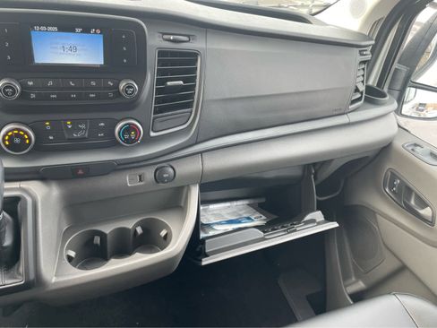 Used 2024 Ford Transit 250 image 24