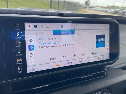 New 2026 Jeep Gladiator Sport image 15