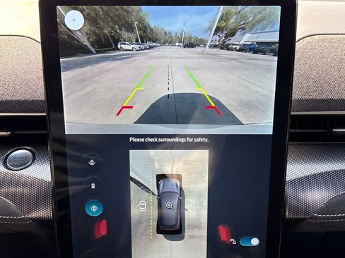 Certified 2025 Ford Mustang Mach-E GT image 26