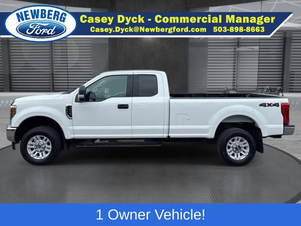Used 2019 Ford F350 XLT w/ Camper Package AWD/4WD image 8