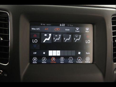 Used 2019 Jeep Compass Latitude FWD image 11