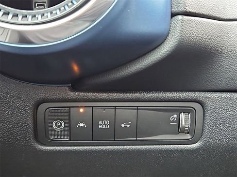 New 2026 Chevrolet Equinox EV LT image 10