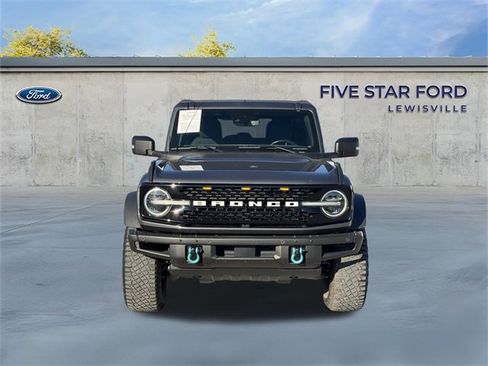 Certified 2023 Ford Bronco Wildtrak image 8