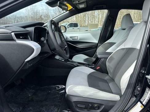 Certified 2025 Toyota Corolla XSE image 27