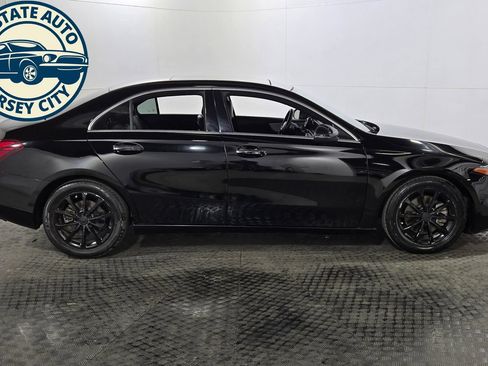 Used 2021 Mercedes-Benz A 220 image 8