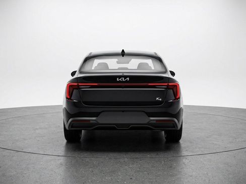 Used 2025 Kia K4 LXS image 7