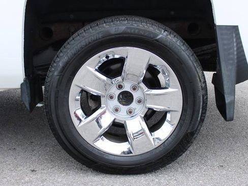 Used 2014 Chevrolet Silverado 1500 LTZ Z71 w/ LTZ Plus Package AWD/4WD image 35