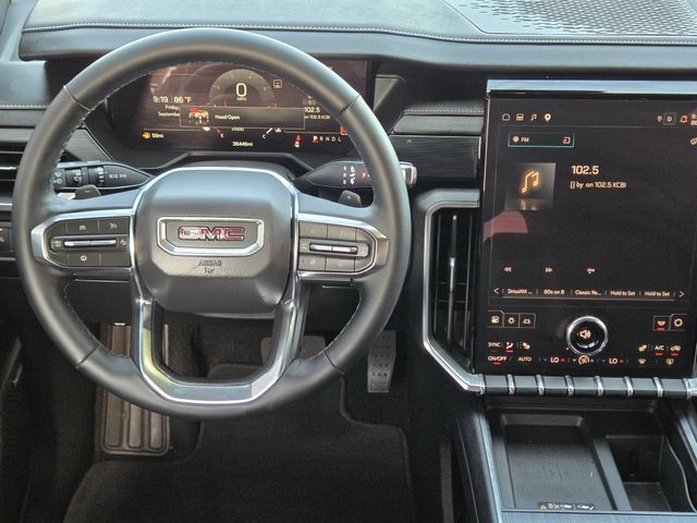 Used 2025 GMC Acadia Elevation w/ Elevation Premium Package FWD image 26
