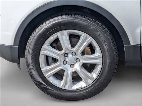 Used 2017 Land Rover Range Rover Evoque SE Premium AWD/4WD image 27
