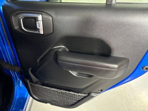 Used 2021 Jeep Wrangler Unlimited Rubicon AWD/4WD image 21
