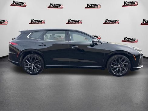 Used 2025 Toyota Crown Signia w/ Advanced Technology Package AWD/4WD image 6