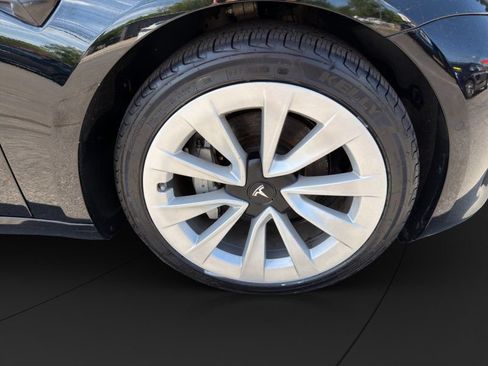 Used 2022 Tesla Model 3 Long Range AWD/4WD image 24