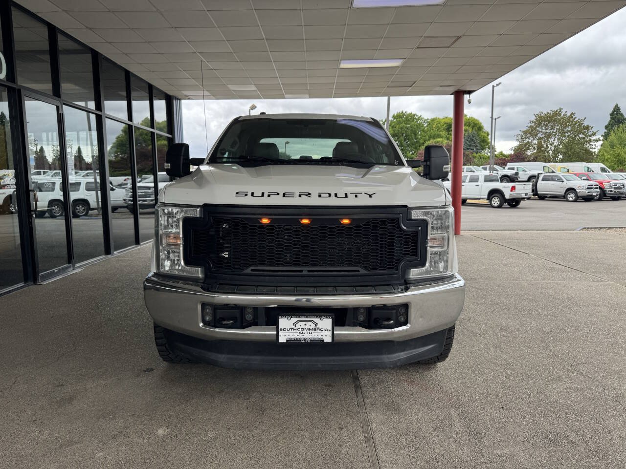 Used 2019 Ford F350 XLT AWD/4WD image 6