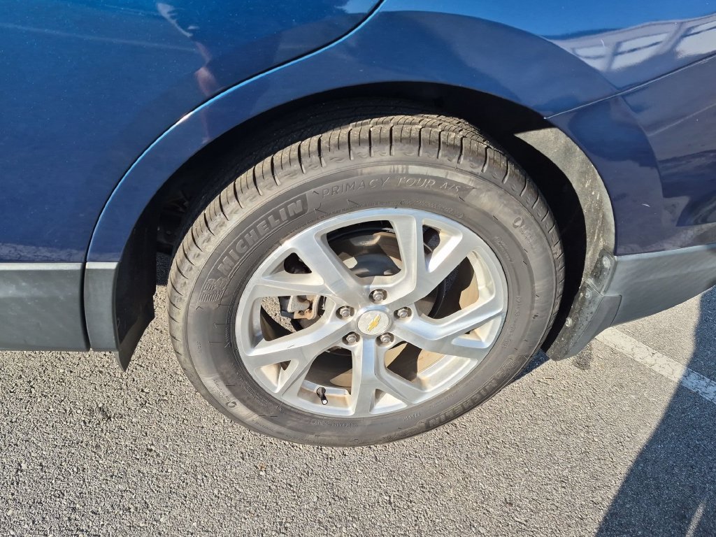Used 2020 Chevrolet Equinox Premier AWD/4WD image 5