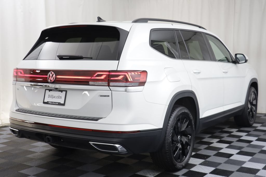 Used 2026 Volkswagen Atlas SE w/ Black Wheel Package AWD/4WD image 16