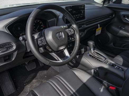 New 2026 Honda HR-V EX-L image 10