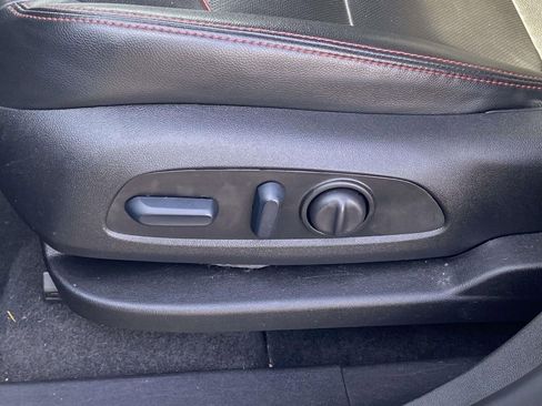 Used 2024 Chevrolet Equinox RS w/ RS Leather Package image 14