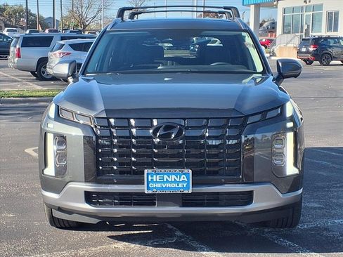 Used 2023 Hyundai Palisade SEL w/ Premium Package image 2