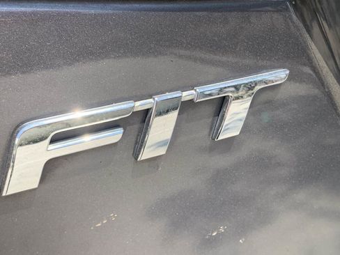 Used 2018 Honda Fit EX image 7