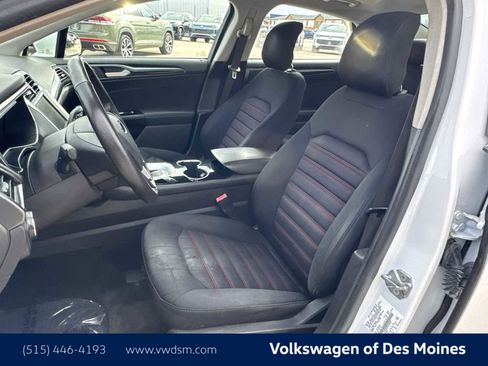 Used 2014 Ford Fusion SE image 11