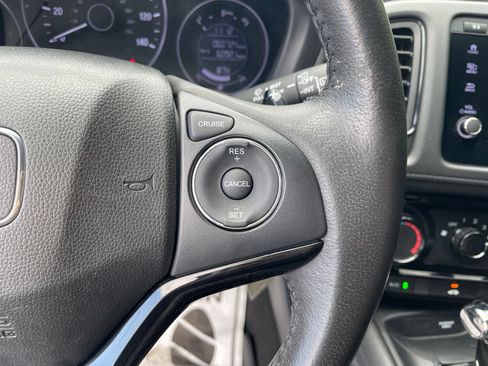 Used 2021 Honda HR-V Sport image 21