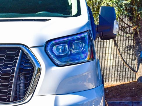 Used 2023 Ford Transit 350 XLT image 3