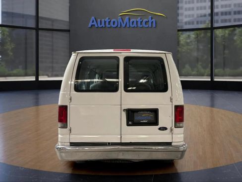 Used 2009 Ford E-350 and Econoline 350 XLT RWD image 9