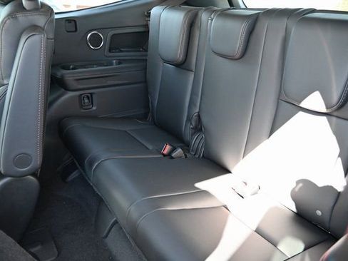 New 2026 Subaru Ascent Limited Bronze image 19