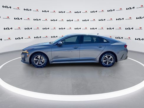 Used 2022 Kia K5 LXS FWD image 5
