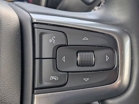 Used 2024 Chevrolet Silverado 2500 LT AWD/4WD image 17