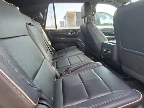 Used 2021 GMC Yukon SLT image 6