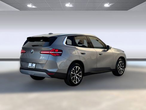 New 2026 BMW X3 xDrive30 w/ Premium Package image 8