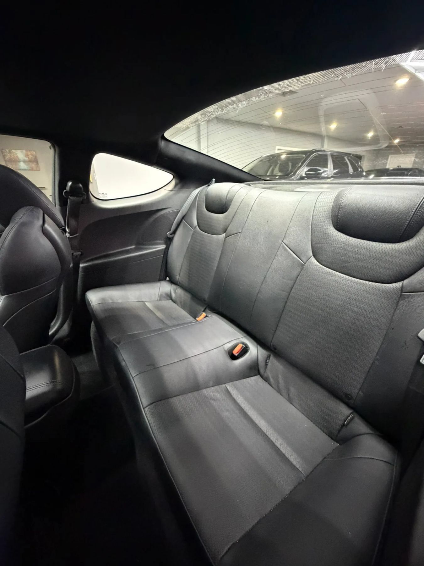 Used 2015 Hyundai Genesis 3.8 RWD image 28