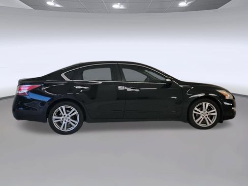 Used 2014 Nissan Altima 3.5 SL w/ Technology Package FWD image 6