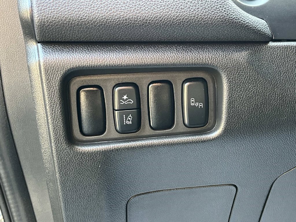 Used 2024 Mitsubishi Outlander Sport SE AWD/4WD image 28