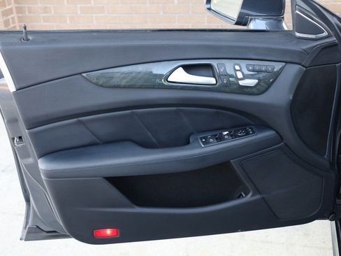 Used 2015 Mercedes-Benz CLS 400 image 13