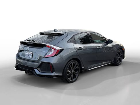 Used 2019 Honda Civic Sport image 5