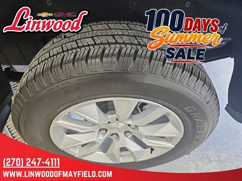Used 2024 Chevrolet Silverado 1500 Custom AWD/4WD image 7