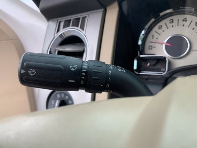 Used 2014 Ford Expedition EL XLT w/ Equipment Group 202A AWD/4WD image 29