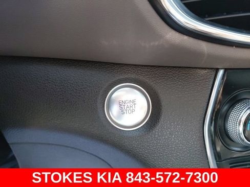 Used 2020 Hyundai Santa Fe SEL AWD/4WD image 15