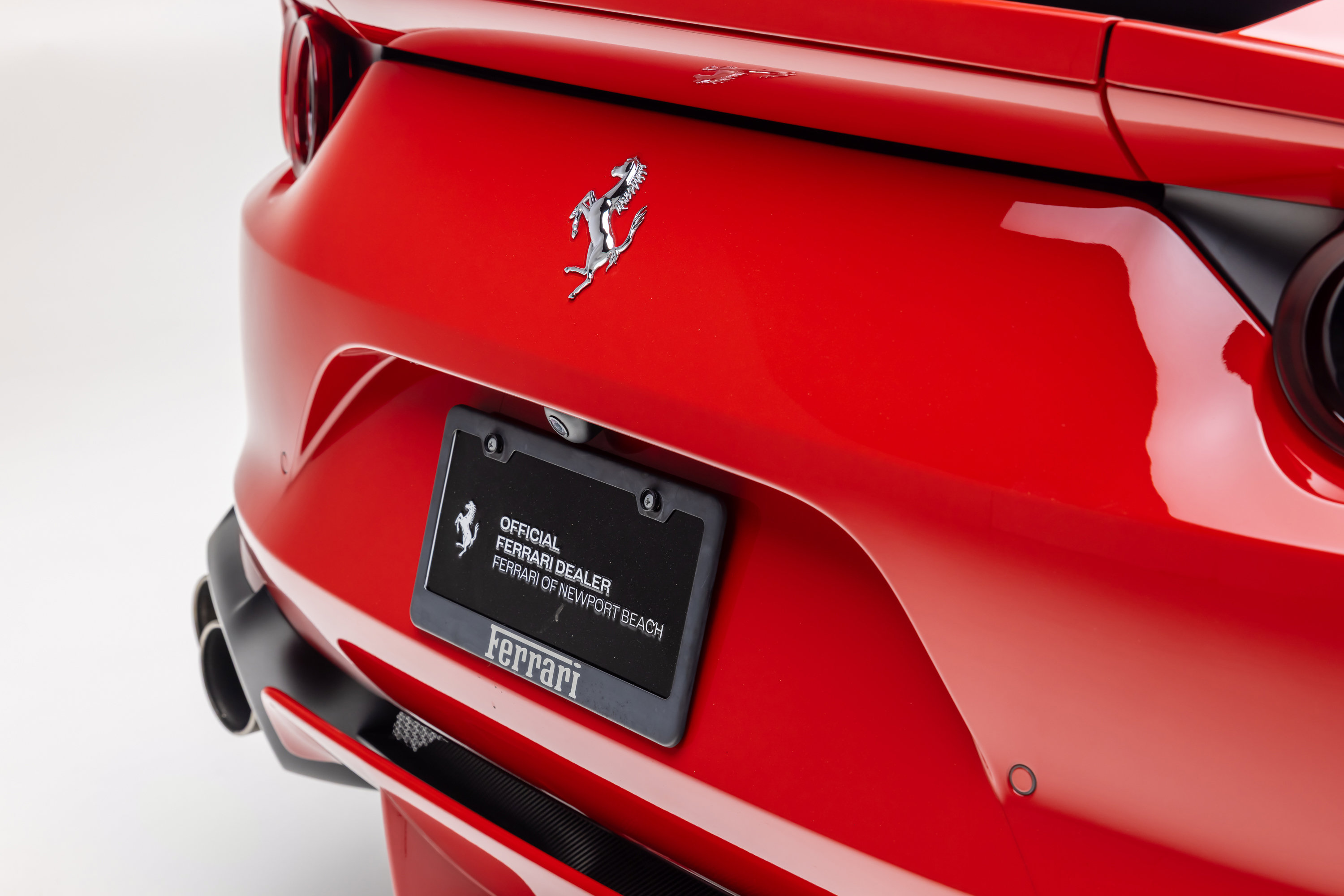 Certified 2020 Ferrari 812 Superfast RWD image 19