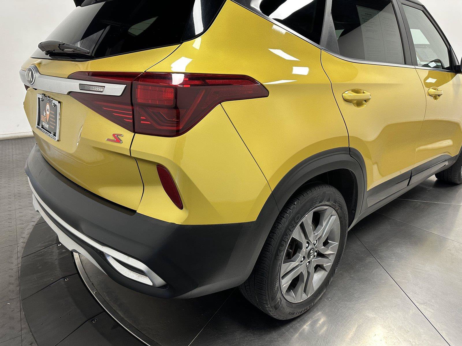 Used 2021 Kia Seltos S AWD/4WD image 14