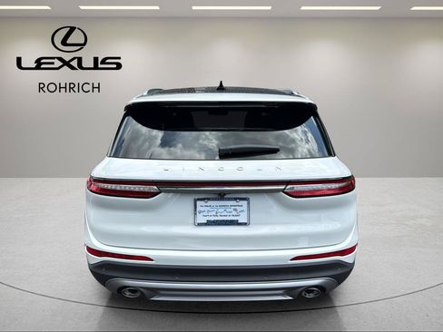 Used 2022 Lincoln Corsair AWD w/ Premium Package image 7