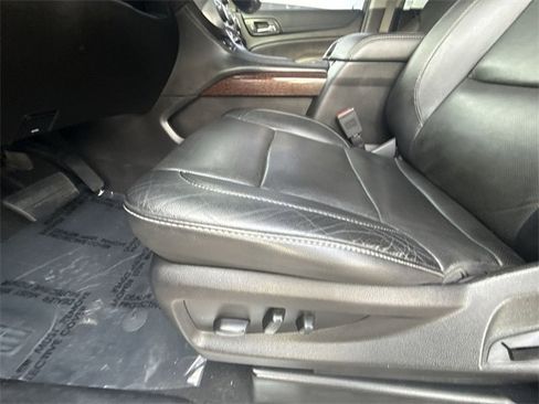 Used 2019 GMC Yukon SLT image 12